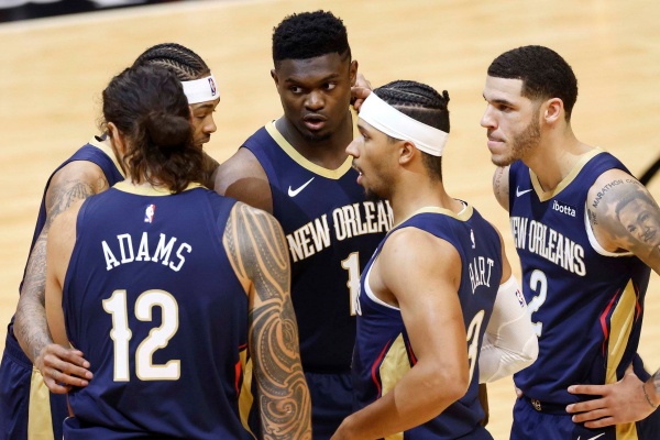 准绝杀定乾坤！马刺135-132险胜鹈鹕 文班亚马29+11巩固西部前5